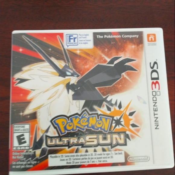 Pokemon Other - Pokemon sun 3ds game with case‎